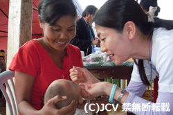 ミャンマーでのポリオワクチン接種の様子